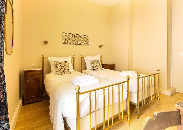 Maison Emile Devouassoud * شامونكس